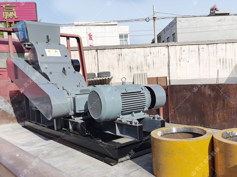 SCF600*400小型雙級粉碎機發往內蒙古化德破碎煤