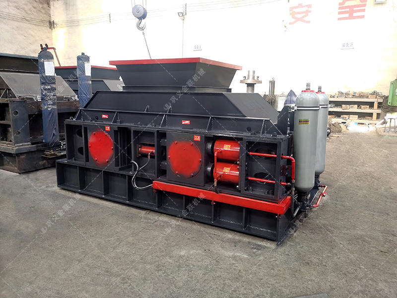 如何選擇對(duì)輥制砂機(jī)的生產(chǎn)廠家? 如何選擇對(duì)輥制砂機(jī)的生產(chǎn)廠家?