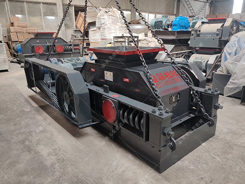 雙齒輥破碎機為什么被稱為“狼牙破碎機”?它真有那么厲害嗎? 雙齒輥破碎機為什么被稱為“狼牙破碎機”?它真有那么厲害嗎?