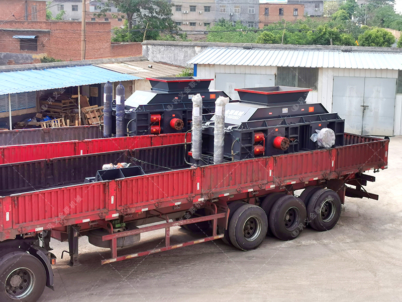 時產100噸和200噸的石灰石生產線，選擇的液壓對輥制砂機有何不同？